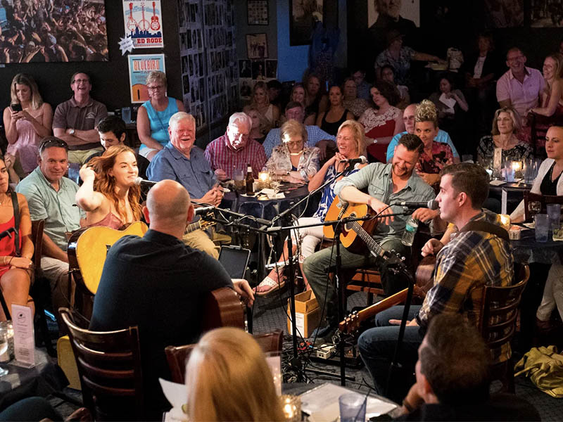 Best of Nashville Bluebird Cafe In the Rounds
