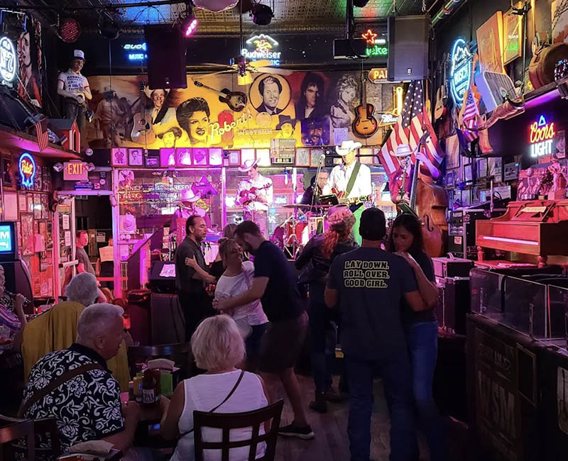 Nashville Best of Honkey Tonk Roberts