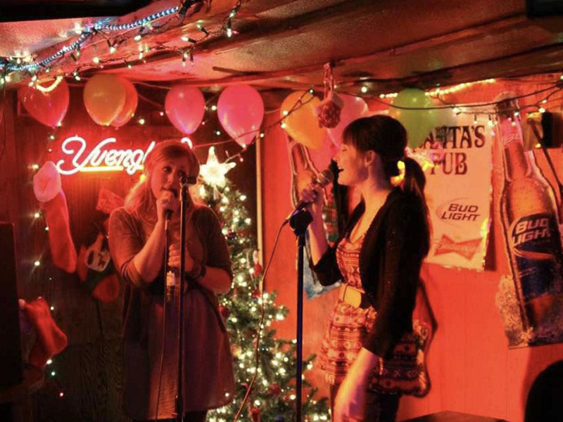 Santas Pub Best of Nashville Karaoke